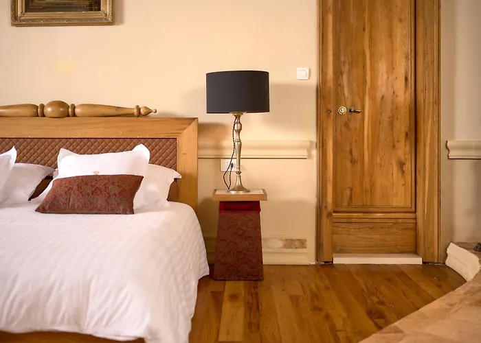 Palazo Dei Conti In Centre Old Town Apartmanhotel