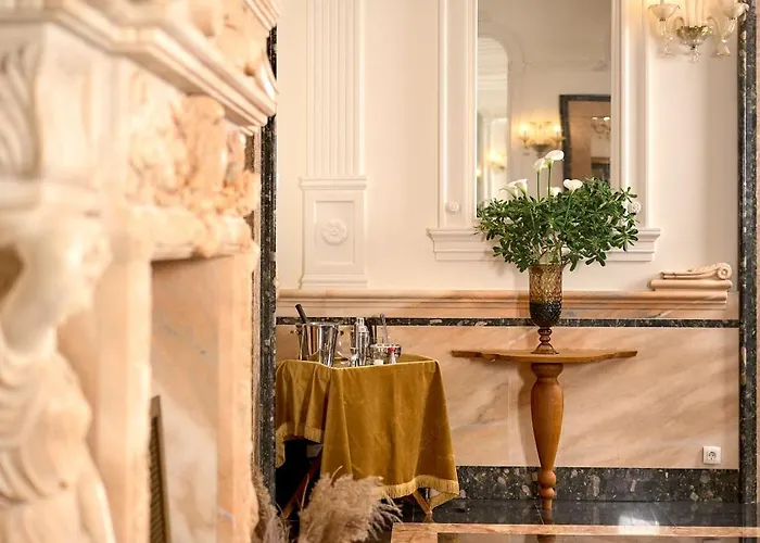 Palazo Dei Conti In Centre Old Town Split