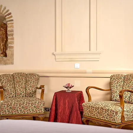 Palazo Dei Conti In Centre Old Town Apart Otel Split