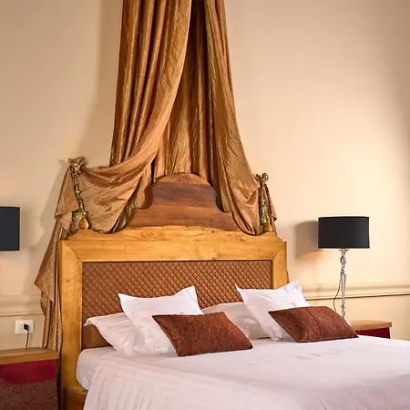 Apart Otel Palazo Dei Conti In Centre Old Town Split