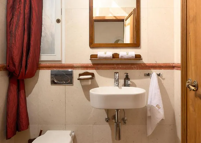 Palazo Dei Conti In Centre Old Town 4* Split